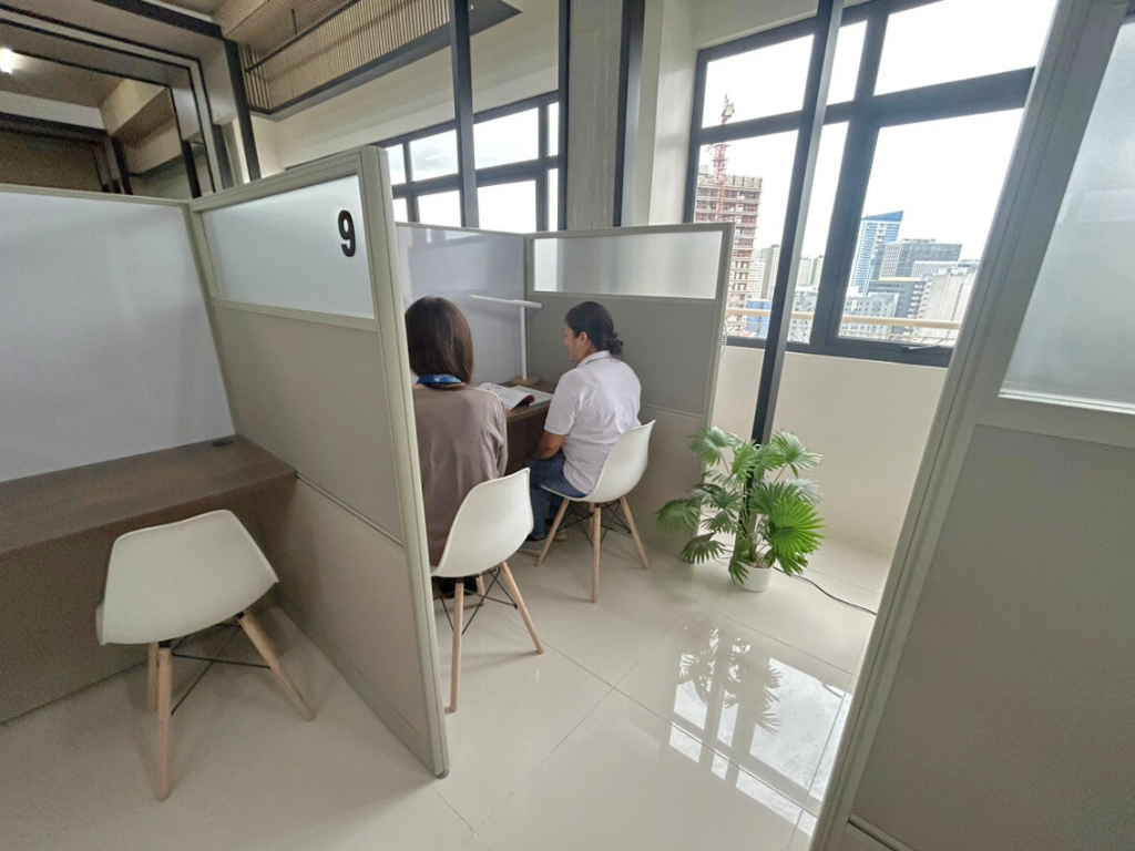 Себуд богино хугацаанд англи хэл сурах